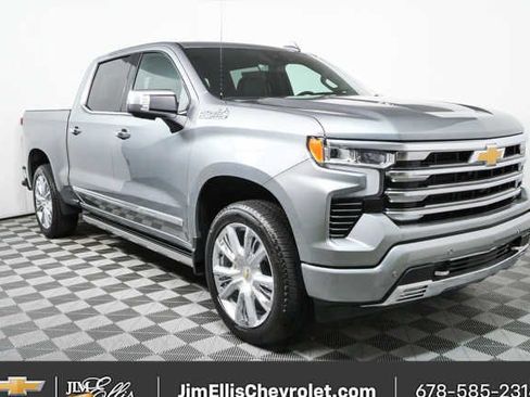 New 2026 Chevrolet Silverado 1500 High Country AWD/4WD image 1