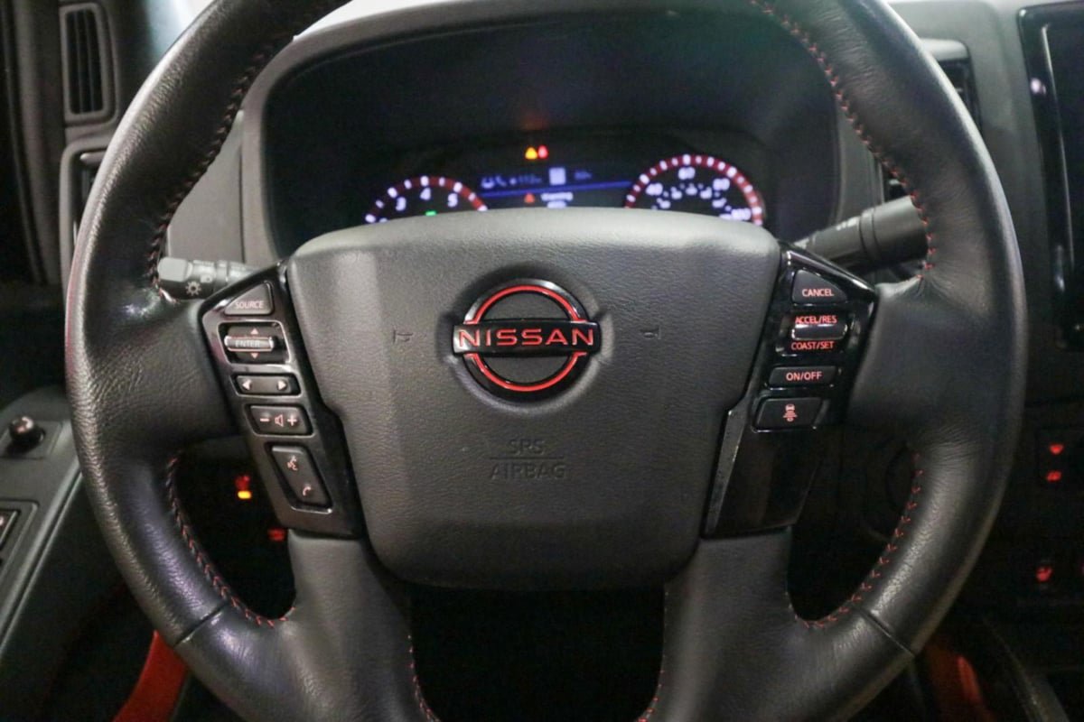 Used 2023 Nissan Frontier Pro-X w/ Pro Convenience Package RWD image 16