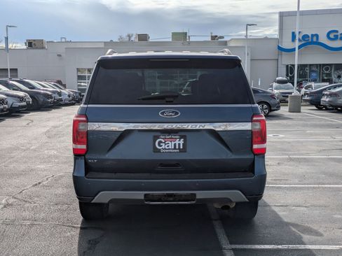 Used 2020 Ford Expedition XLT w/ Equipment Group 202A image 7