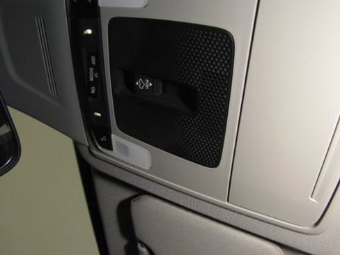 Certified 2023 Honda CR-V EX image 8
