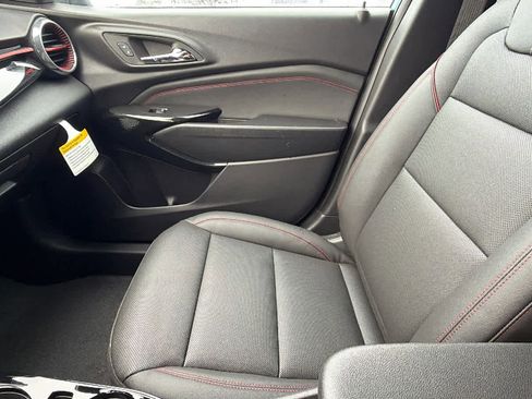 New 2026 Chevrolet Trax RS image 12