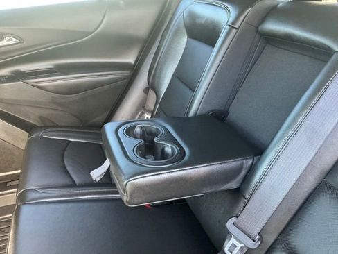 Used 2019 Chevrolet Equinox Premier FWD image 32