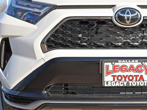 New 2025 Toyota RAV4 XSE image 12