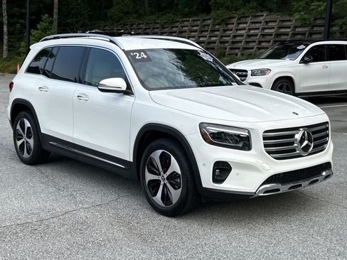 Certified 2024 Mercedes-Benz GLB 250 image 4