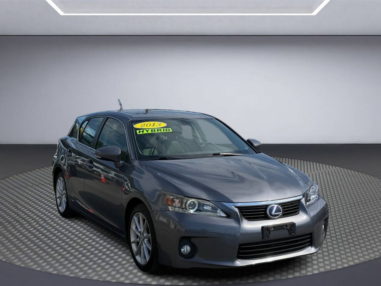 Used 2013 Lexus CT 200h FWD image 1