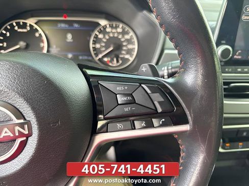 Used 2023 Nissan Altima 2.5 SR FWD image 17