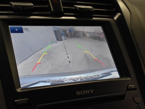 Used 2020 Ford Fusion Energi Titanium image 19