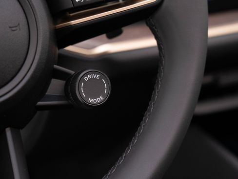 New 2026 Porsche Cayenne image 27