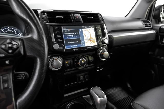 Used 2023 Toyota 4Runner TRD Off-Road Premium w/ Off Road Premium Plus Package AWD/4WD image 34