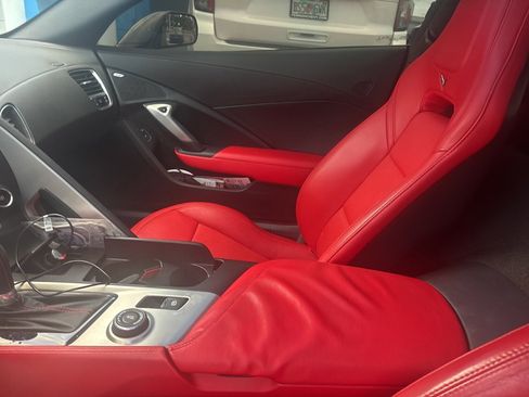 Used 2014 Chevrolet Corvette Stingray Coupe w/ 2LT Preferred Equipment Group image 8