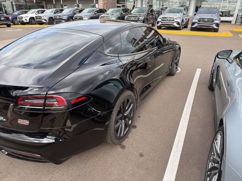 Used 2023 Tesla Model S Plaid image 5