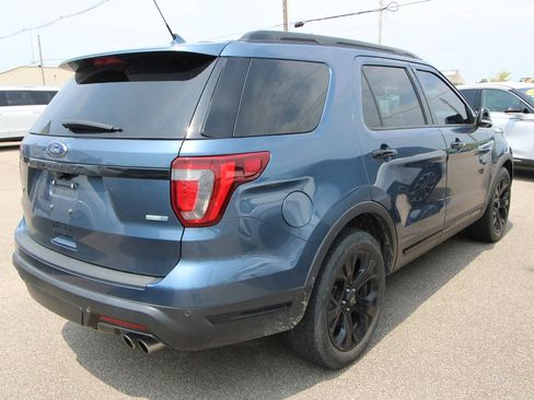 Used 2019 Ford Explorer Sport w/ Equipment Group 401A AWD/4WD image 9