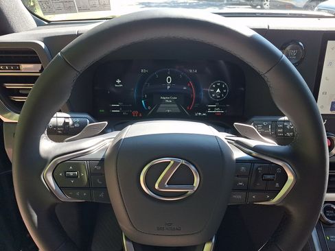 New 2026 Lexus GX 550 AWD/4WD image 13