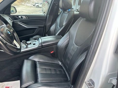 Used 2022 BMW X5 xDrive40i w/ Premium Package image 29