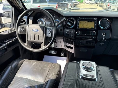 Used 2009 Ford F250 Harley-Davidson AWD/4WD image 9