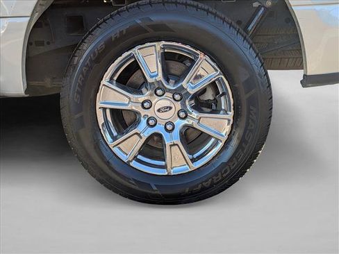 Used 2017 Ford F150 XLT w/ Equipment Group 302A Luxury image 21