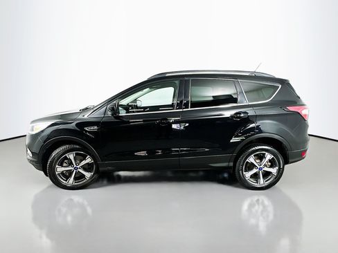 Used 2018 Ford Escape SEL w/ Ford Safe & Smart Package AWD/4WD image 4