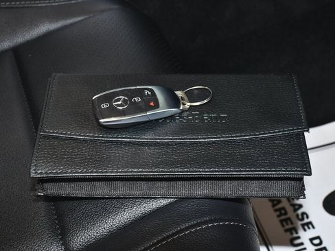 Used 2025 Mercedes-Benz GLS 450 GLS 450 image 78