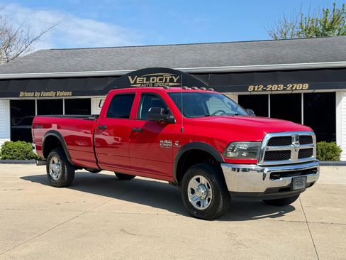 Used 2018 RAM 2500 Tradesman w/ Chrome Appearance Group AWD/4WD image 1