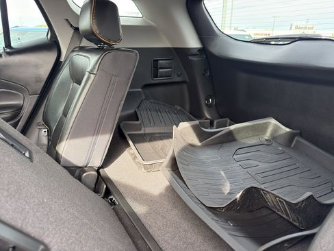 Used 2023 GMC Terrain AT4 w/ Infotainment Package II AWD/4WD image 34