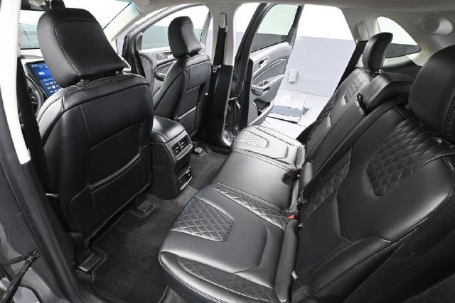 Used 2024 Ford Edge Titanium AWD/4WD image 29