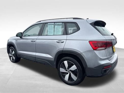 Used 2024 Volkswagen Taos S image 11