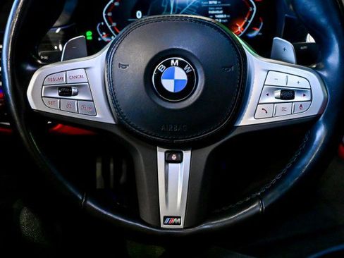 Used 2022 BMW 750i xDrive 750i xDrive, M-Sport, Executiv w/ Executive Package image 35