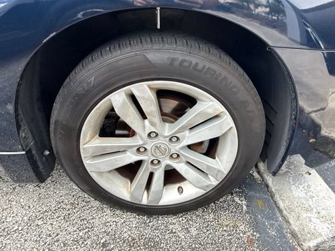 Used 2013 Nissan Altima 2.5 S FWD image 22