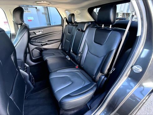 Used 2016 Ford Edge Titanium w/ Equipment Group 301A image 20