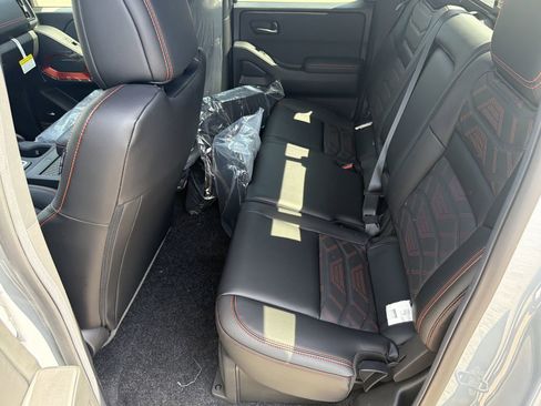 New 2026 Nissan Frontier PRO-4X w/ Pro Premium Package AWD/4WD image 23