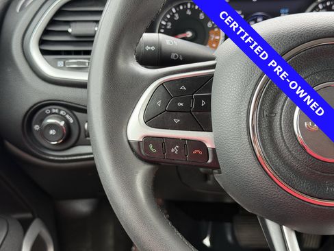 Used 2021 Jeep Renegade Latitude image 23