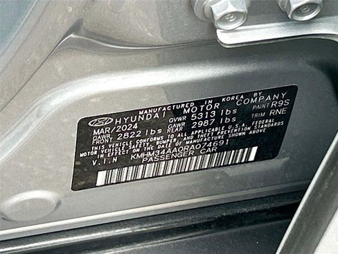 Used 2024 Hyundai Ioniq 6 SEL RWD image 32