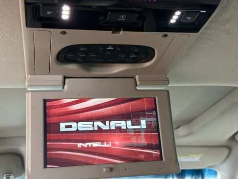 Used 2016 GMC Yukon Denali w/ Open Road Package AWD/4WD image 20
