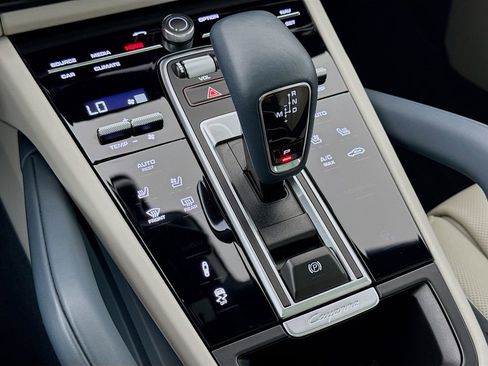 Certified 2023 Porsche Cayenne S AWD/4WD image 22