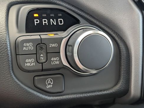 New 2026 RAM 1500 Big Horn AWD/4WD image 18