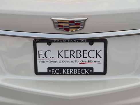 Certified 2023 Cadillac XT5 Premium Luxury w/ LPO, Floor Liner Package AWD/4WD image 30