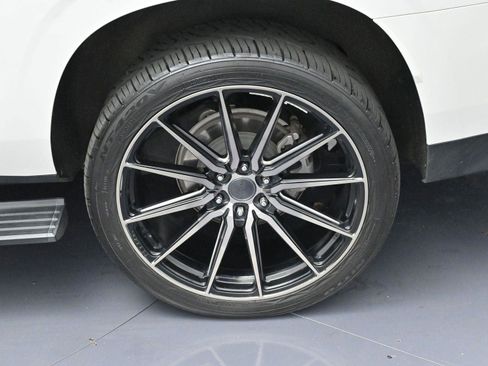 Used 2023 GMC Yukon XL Denali Ultimate image 44