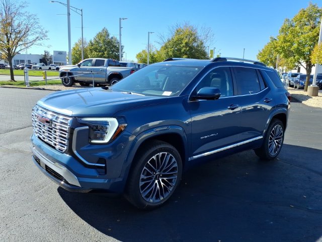 New 2027 GMC Terrain Denali w/ LPO, Floor Liner Package AWD/4WD image 11