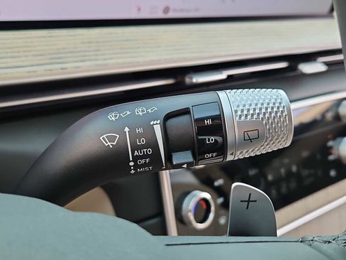 Used 2025 Genesis GV80 3.5T Advanced image 26