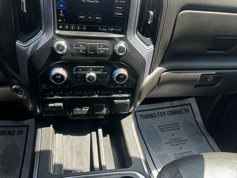 Used 2020 GMC Sierra 1500 SLT w/ SLT Premium Plus Package AWD/4WD image 17