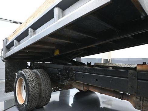 Used 2010 Ford F550 4x4 Regular Cab Super Duty image 26