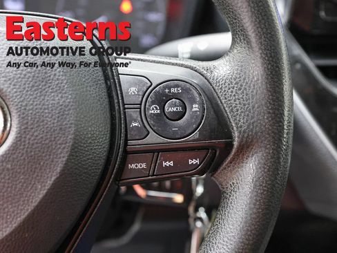 Used 2023 Toyota Corolla LE FWD image 15