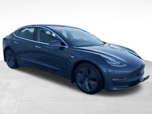 Used 2019 Tesla Model 3 Long Range image 11