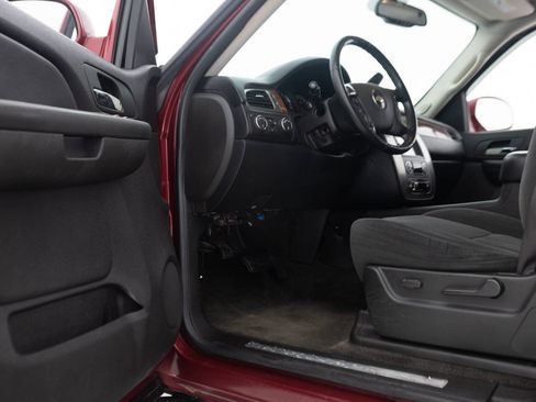 Used 2007 Chevrolet Suburban LT AWD/4WD image 31