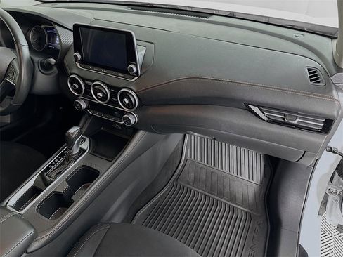 Used 2022 Nissan Sentra SR w/ Trunk Package image 26