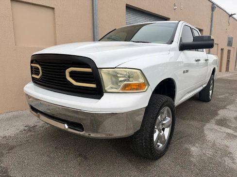 Used 2010 Dodge Ram 1500 Truck SLT image 9