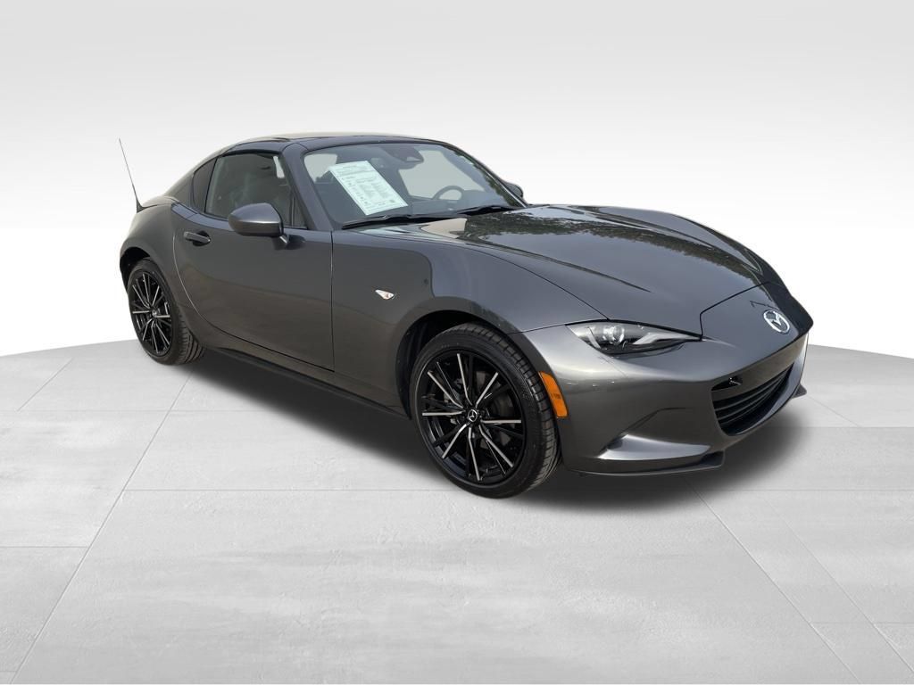 Used 2026 MAZDA MX-5 Miata RF Grand Touring RWD image 3