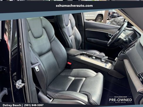 Used 2021 Volvo XC90 T8 Inscription w/ Advanced Package AWD/4WD image 18