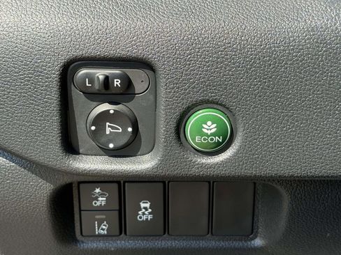 Used 2022 Honda Pilot Special Edition image 25