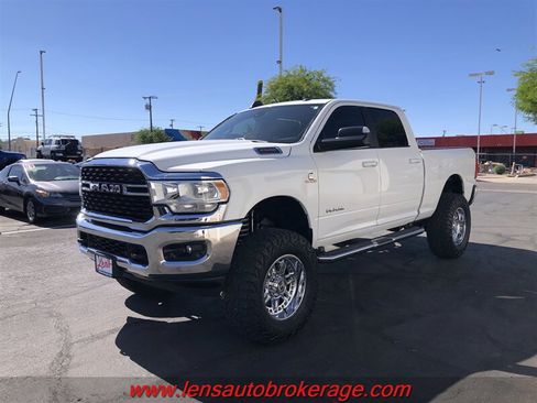 Used 2022 RAM 2500 Big Horn w/ Level 1 Equipment Group AWD/4WD image 4
